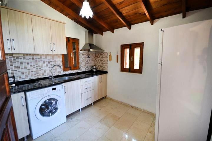 Kilim Kaya *