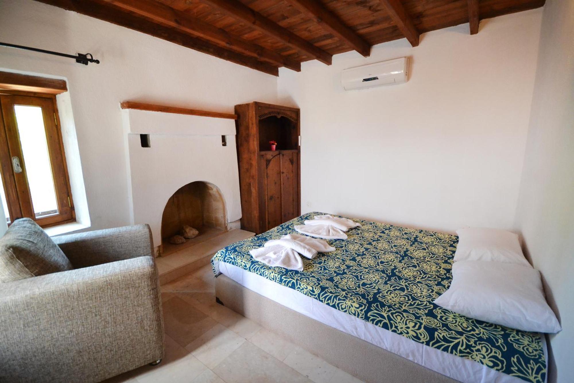 Kilim Kaya Villa Kinali (Aegean)