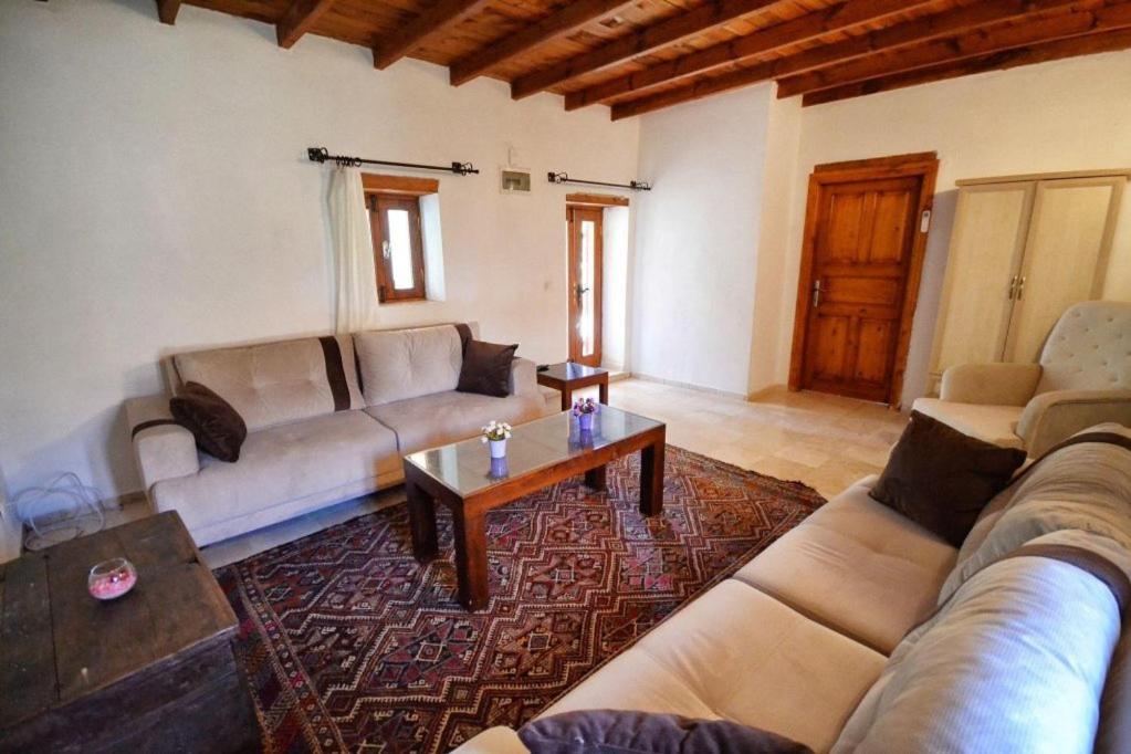 Kilim Kaya *